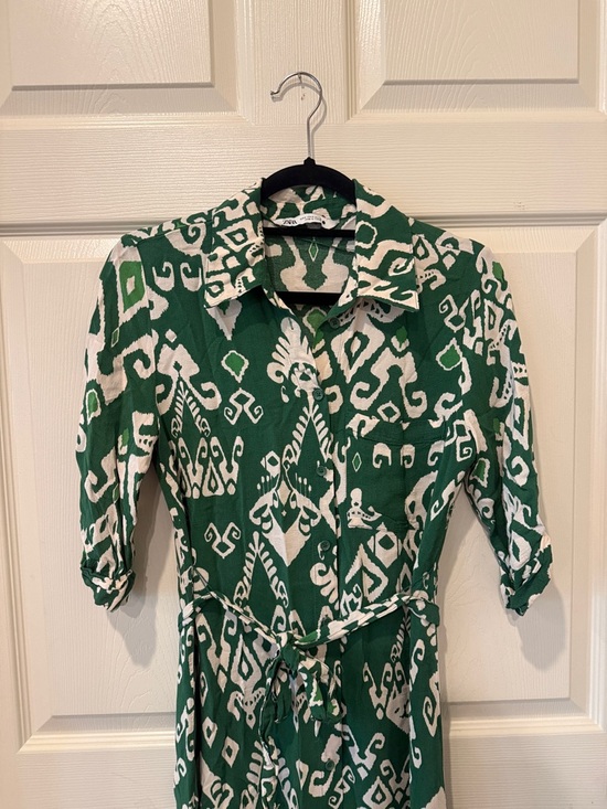 Zara green printed maxi dress, small - Picture 3 of 9